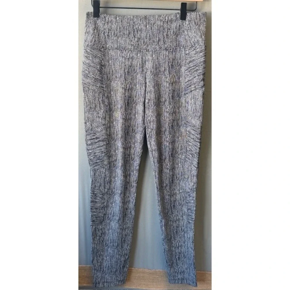 Athleta Delancey Textured Moto Sz M Black White Zip‎ Ankle Leggings - Picture 2 of 10